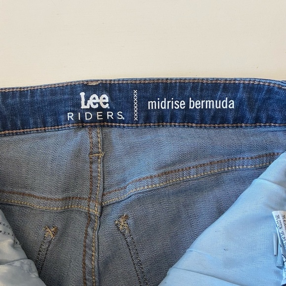 NWT Lee Riders Midrise Bermuda Shorts in Iron Blue - Size 8 - Picture 9 of 10